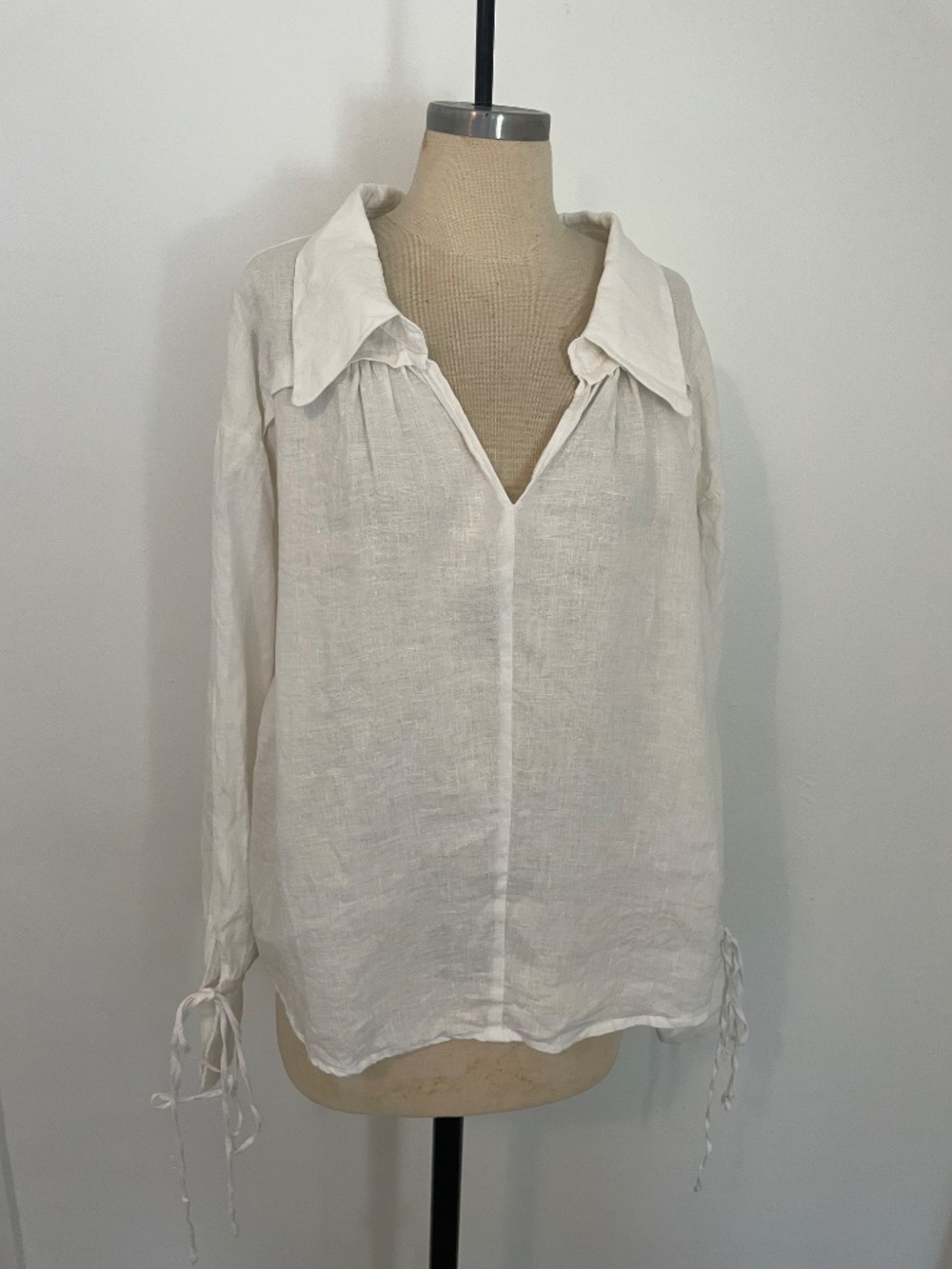 Linennaive 100% Linen Blouse, White One Size Long Sleeve Top, Cottagecore Tunic
